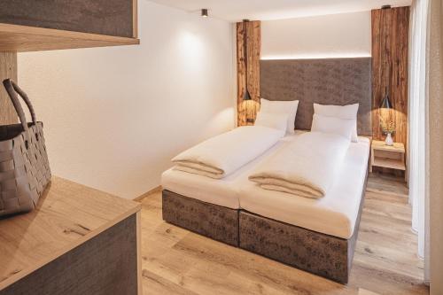 Ένα ή περισσότερα κρεβάτια σε δωμάτιο στο Apartments Silva Silence