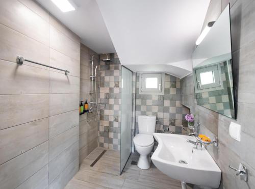 Un baño de Dioni by Vintage Travel