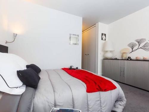 Postel nebo postele na pokoji v ubytování B&B Junior Suite Paris Tour Eiffel