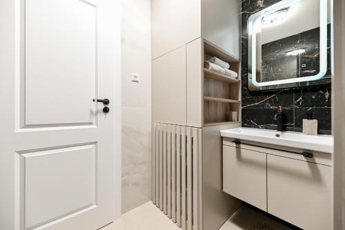 Newly Renovated Apartment Luce Zadar