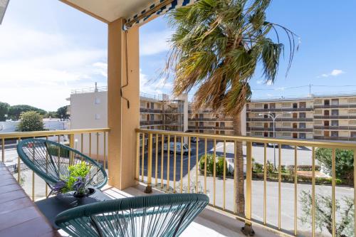 Coastal Paradise & Cozy Home with a 100m from the Beach!