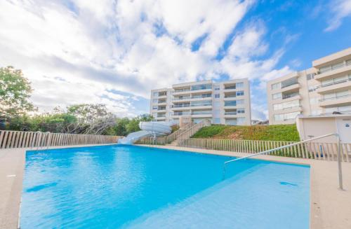 Bazén v ubytování Oceana Suites Papudo nebo v jeho okolí