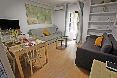 Cultura sevillana - Terraza y Parking Gratis