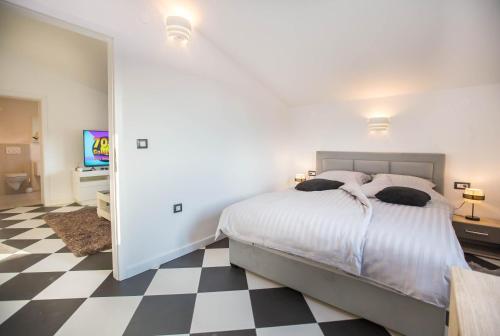 Black & White Apartment Rovinj