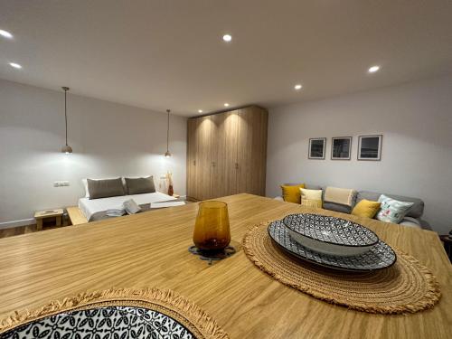 Postel nebo postele na pokoji v ubytování Corfu Town Apartment by Corfu Vacation Homes