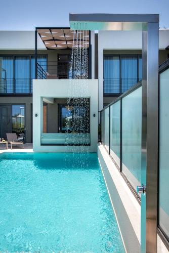 Kolam renang di atau dekat dengan Cretan Queen Residences