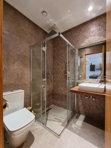 Bilik mandi di La Perle de Marrakech by Atlas Golf Resort