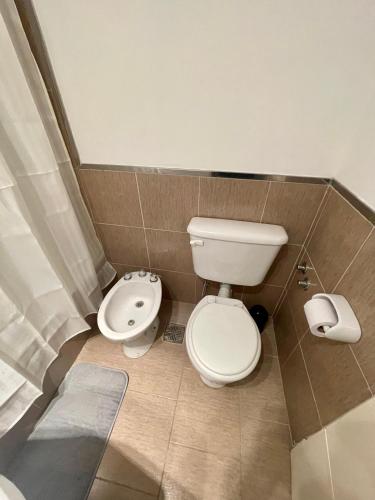 Vannituba majutusasutuses Hakuna Matata - Departamento centrico para 2 personas, con cochera