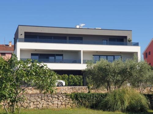 Apartments with parking spaces Turcic, Krk - 21603