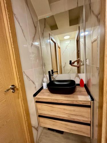 Ένα μπάνιο στο Velvet Hostel