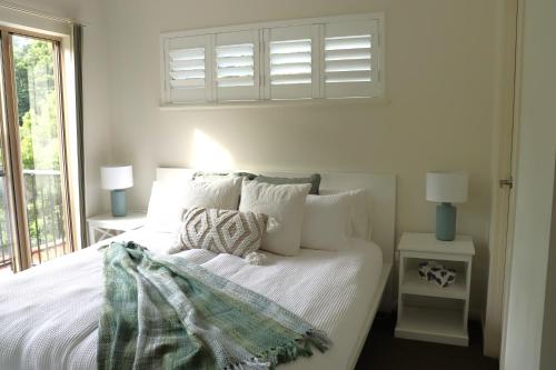 Zona de estar de Clifton Beach Retreat - 2 bed 2 bath apartment