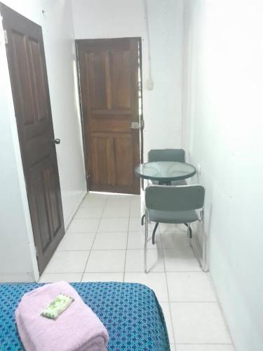 Habitación con baño – Photos 4