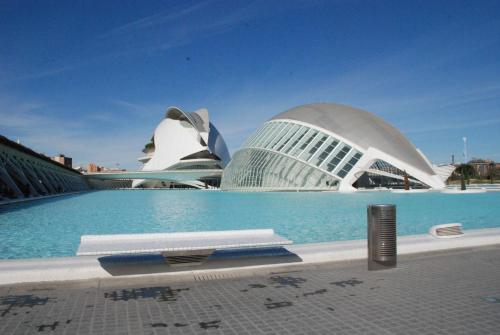 10 pax, AC, Wifi gratis, Ciudad Artes y Ciencias