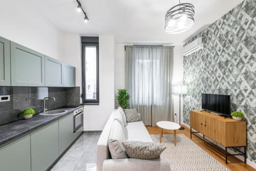 O bucătărie sau chicinetă la VERTIGO One Bedroom apartment - Free private parking-Fast Wi-Fi