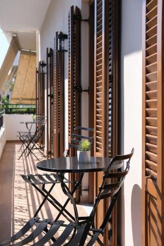 In Heart of Old Town Saint Rocco's Chic Apt