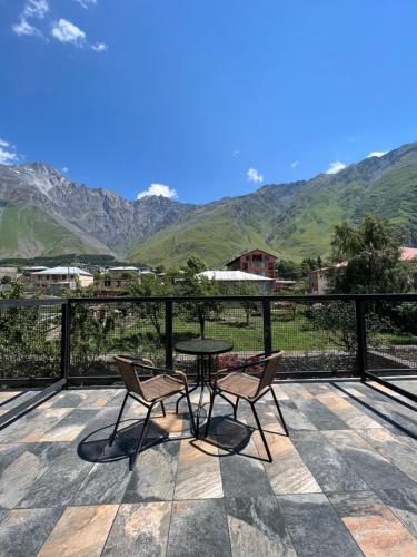 Fotografie z fotogalerie ubytování Guest House 15 v destinaci Stepancminda