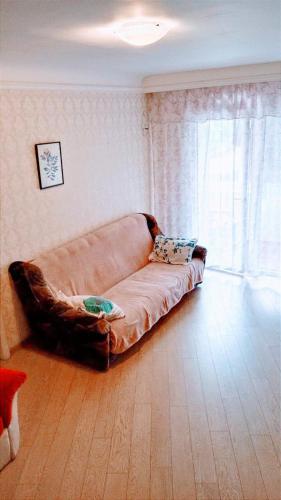 Ruang duduk di 2 кімнатні апартаменти в центрі Дніпра, поруч Мечнікова для ЗСУ знижка