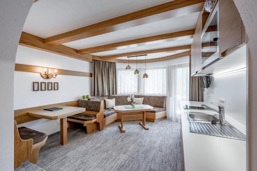 Posezení v ubytování Apart Hotel Garni Wieser
