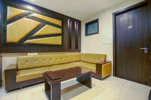 Un lugar para sentarse en Hotel Crown Near Golden temple
