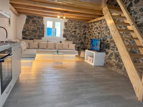 Gala Loft Traditional Stone House