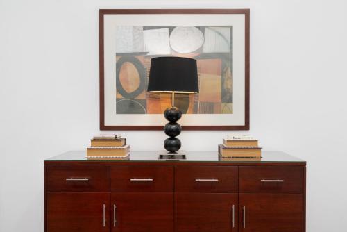  Golden Sands Hotel & Residences -  Room  picture :   Tea/Coffee maker    Internet facilities    Minibar                           