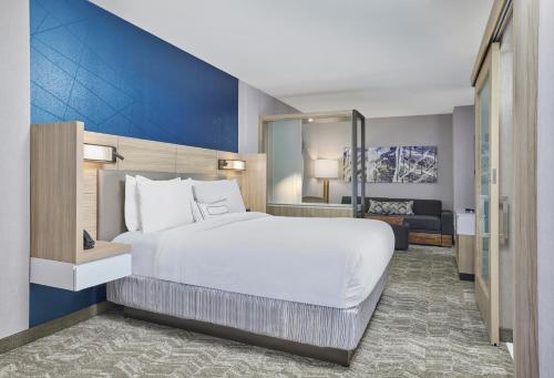 SpringHill Suites by Marriott Chicago Chinatown Image