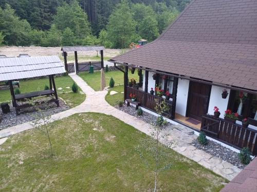 Gallery image of Casuta din Valea Regilor in Grădiştea de Munte