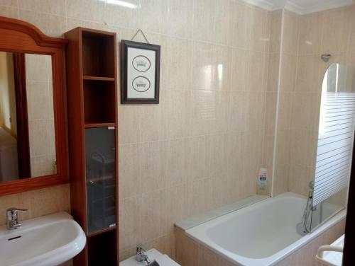 Et badeværelse på Urbanizacion Corconera