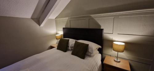Katil atau katil-katil dalam bilik di Glencoe Guest House