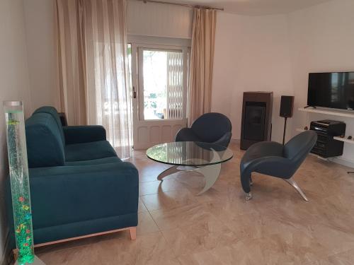 104 CASA OLIVIA