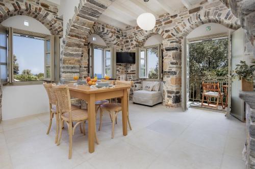 Μια τηλεόραση ή/και κέντρο ψυχαγωγίας στο Zos Suites