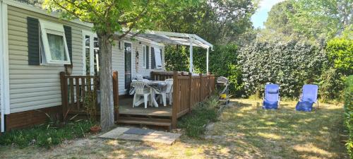 Mobil Home 3 Chambres - 2 salles d'eau - 2WC -Camping Les Ecureuils Biscarrosse lac - 220 Euro à régler à l'accueil