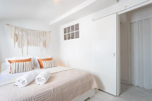 The White Suite Principe Real