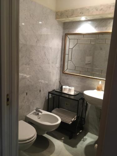 Ένα μπάνιο στο B&B Villa Panicucci