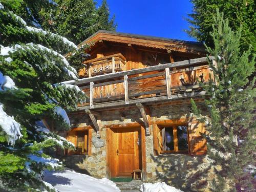 Chalet in Les Deux Alpes near Ski Lift