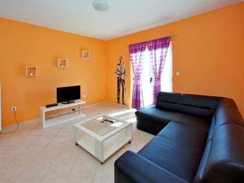 Apartment in Bibinje with Pool near the Sea
