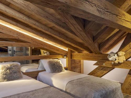 Chalet in Les Deux Alpes with Sauna & Hot Tub