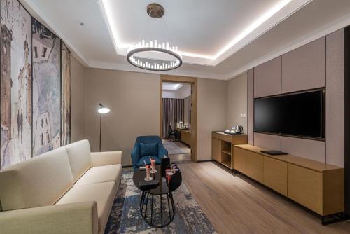 TV/trung tâm giải trí tại Boudl Khamis Mushait