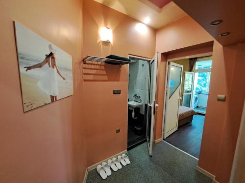Gambar di galeri bagi Sea Vibes Apartment - Free Public Parking, WiFi, Cable & Smart TV, 0,9 km to beach di Varna City