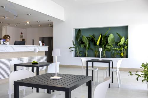 Restaurace v ubytování Sud Hotel Pulsano