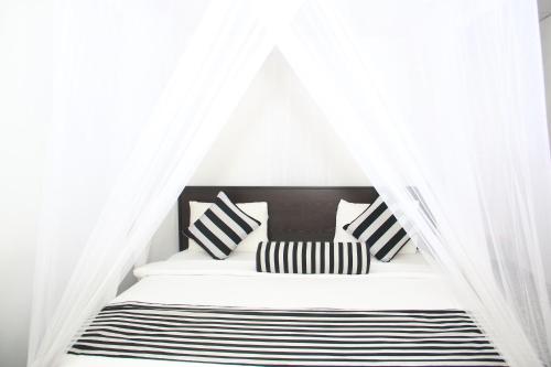 Postel nebo postele na pokoji v ubytování Different View