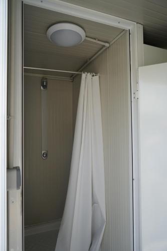 Gallery image of Camping Les insolites de la Baie in Longroy