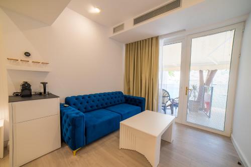 Posezení v ubytování Adam & Eve Suites