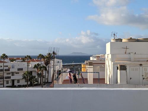 Casa Vista Surf - Beautiful apartment w/ terrace & balcony (fiber)