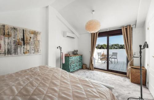 Duplex penthouse 3-bedroom Casa M3 Puerto Banus