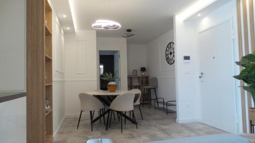 Gallery image of Apartments L-A-M in Podstrana