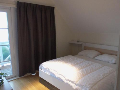 Photo de la galerie de l'établissement Luxury holiday home 800 m from the beach, à Équihen-Plage