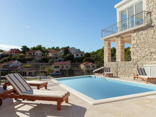 Charming Villa in Vela Luka on the Beach