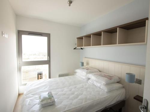 Photo de la galerie de l'établissement Beachside apartment close to De Panne, à Bray-Dunes