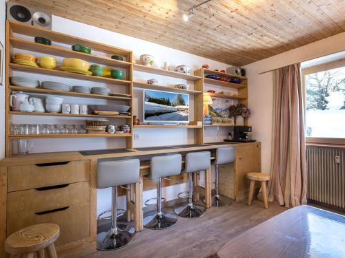Studio cosy avec piscine, au pied des pistes - Méribel - FR-1-180-593